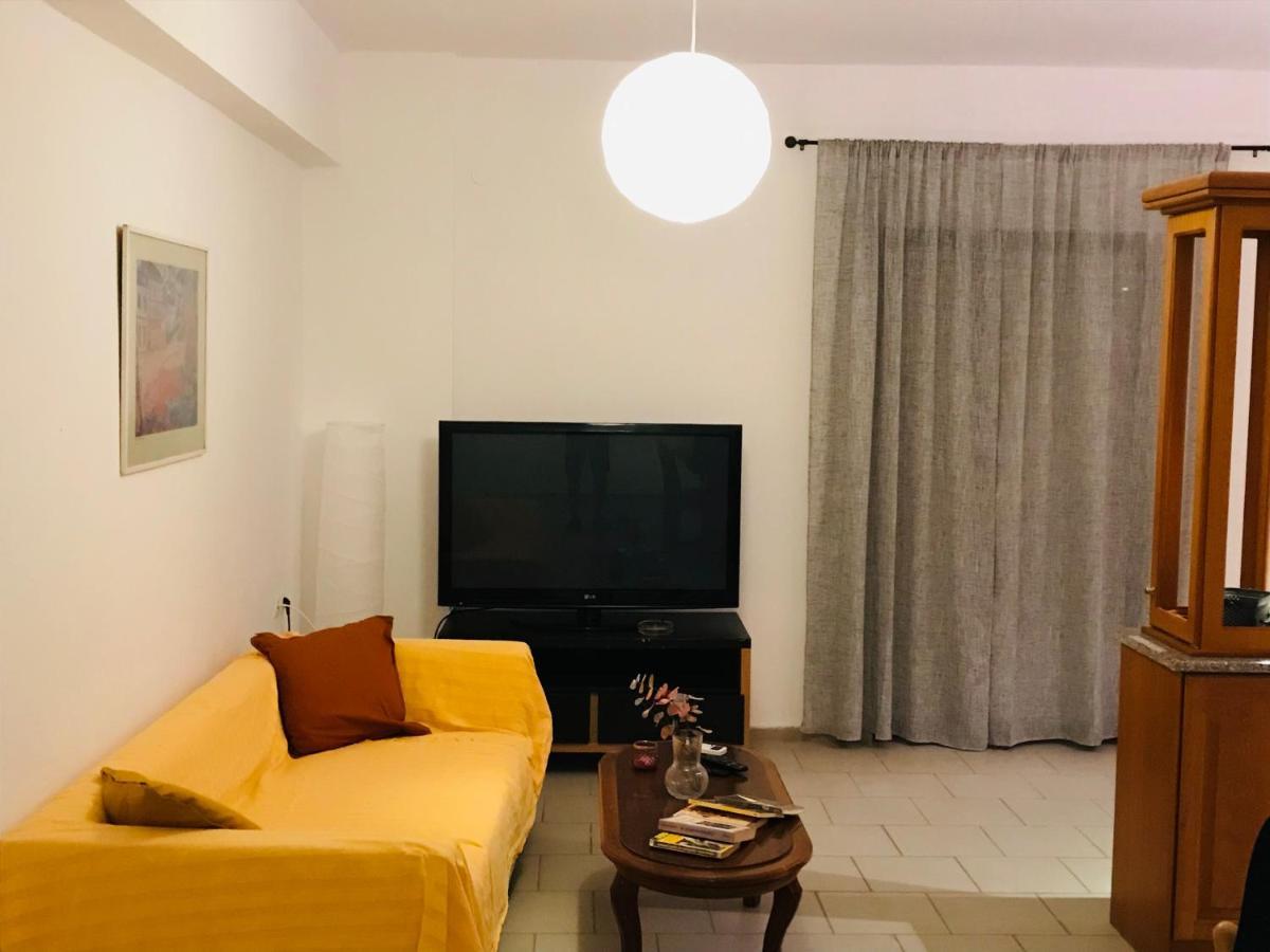 V Apartment Akrata